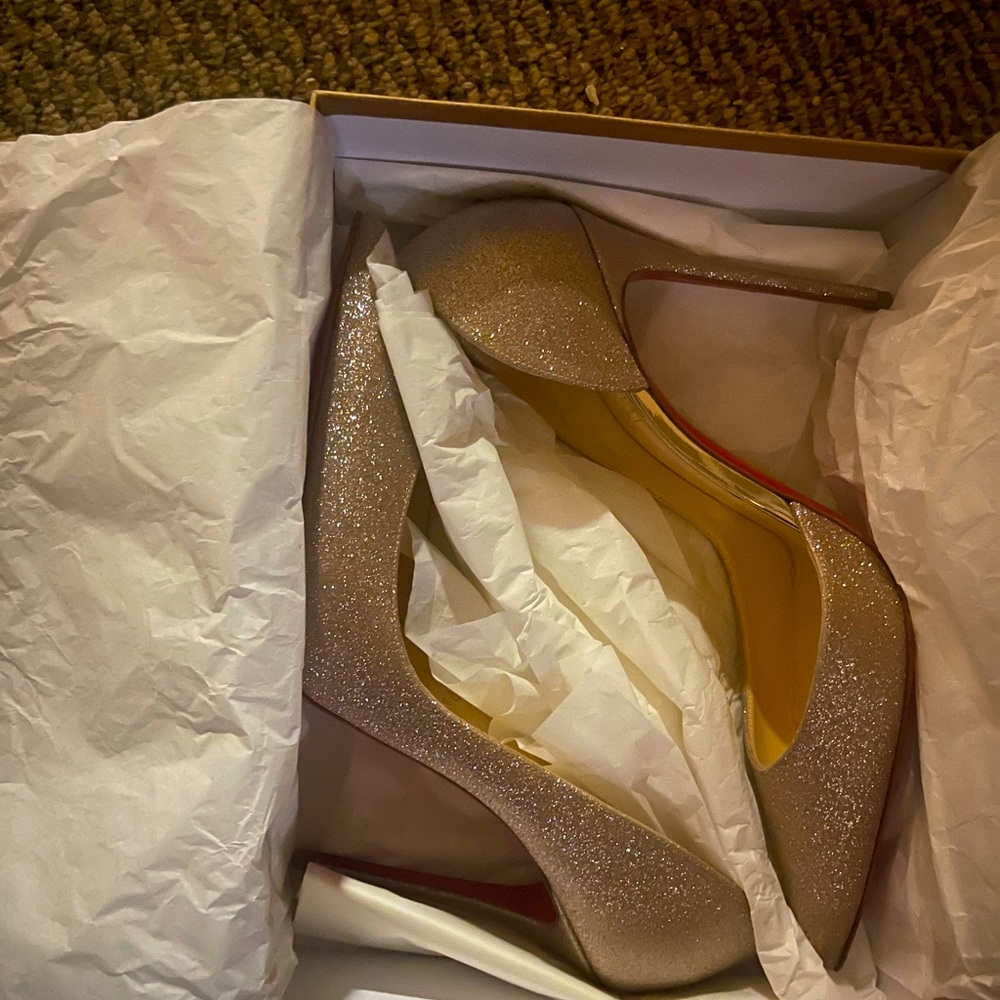 Glittter Iriza Christian Louboutin size 42
